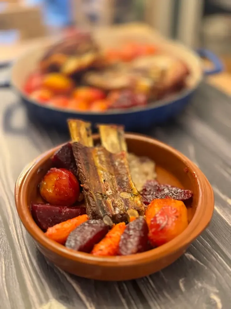 sporo pečena teleća rebra