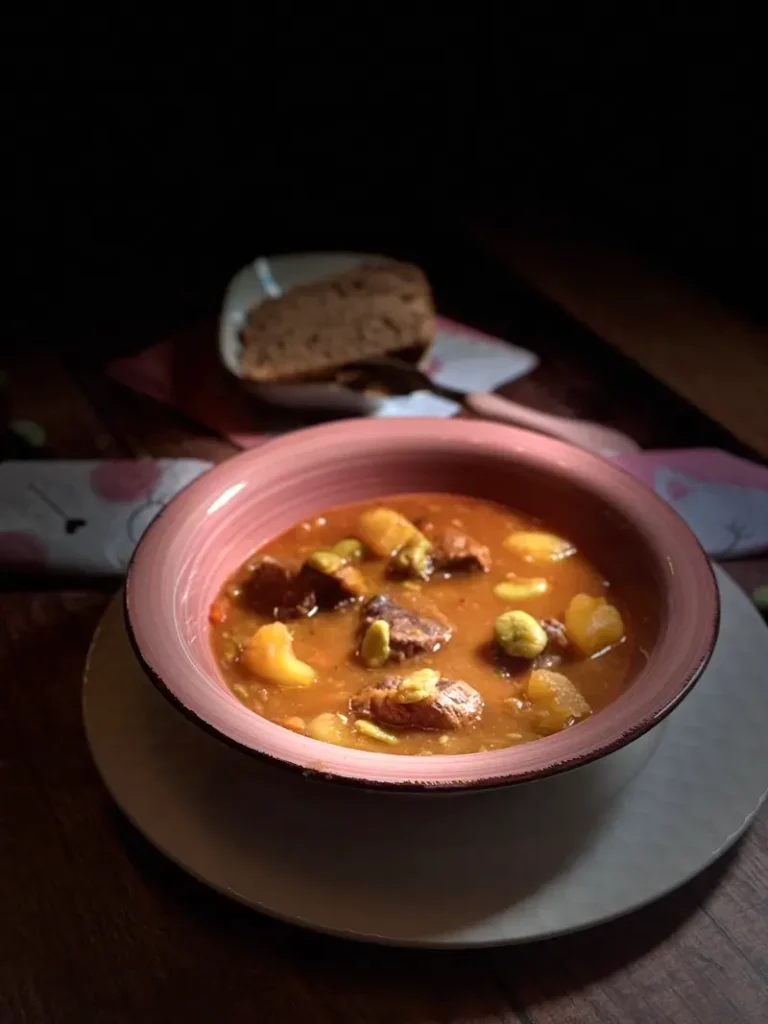 janjetina s bobom ili graškom za bebe i djecu i odrasle